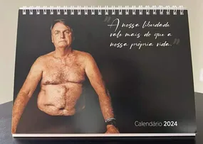 EDUARDO BOLSONARO LANÇA CALENDÁRIO DO PAI SEM CAMISA POR R$ 69,90