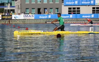 BAIANO, ISAQUIAS QUEIROZ CONQUISTA VAGA NA FINAL DO MUNDIAL DE CANOAGEM