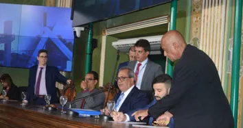LEMBRANÇAS DO FUTURO DE SALVADOR: EX-PREFEITOS VÃO FALAR DE EXPERIÊNCIAS AO ADMINISTRAR A CIDADE