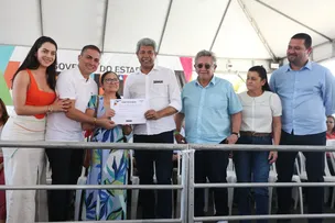 GOVERNO ENTREGA OBRAS DE INFRAESTRUTURA E REFORMAS NO INTERIOR DA BAHIA