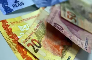 SEGUNDO SERASA, INADIMPLÊNCIA NO PAÍS CAI PELO 2º MÊS CONSECUTIVO
