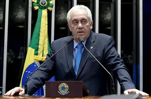 OTTO REBATE FALAS "REPUGNANTES" DO GOVERNADOR DE MINAS GERAIS, ROMEU ZEMA
