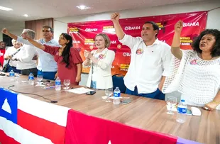 PETISTAS COMEMORAM NOME INDICADO PELO PT-BA PARA AS ELEIÇÕES DE 2024, EM SALVADOR