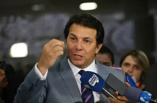 DEPUTADO BAIANO E PRESIDENTE DA CPI DO 8 DE JANEIRO, IMPÕE RESTRIÇÕES À IMPRENSA