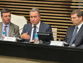 NA FIESP, RUI COSTA APRESENTA NOVO PAC E PEDE COLABORAÇÃO DA INDÚSTRIA