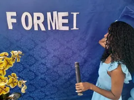 PROJETO DE INCLUSÃO DIGITAL FORMA MAIS DE 30 JOVENS EM CANDEIAS