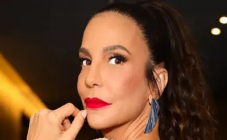 'PRECISA VER NUA', DIZ IVETE EM BRINCADEIRA COM FÃS