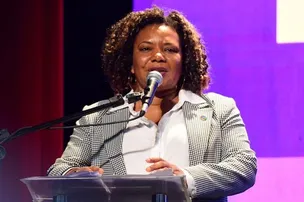 MARGARETH AFIRMA QUE MINISTÉRIO QUER CRIAR NOVOS EQUIPAMENTOS CULTURAIS EM COMUNIDADES
