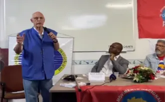 MINISTRO SILVIO ALMEIDA GANHA APOIO DO PADRE JÚLIO LANCELLOTTI PARA SE MANTER NO GOVERNO LULA