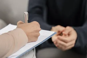 SINEBAHIA OFERECE CURSOS E OFICINAS PARA ESTUDANTES DE PSICOLOGIA E PARA PSICÓLOGOS