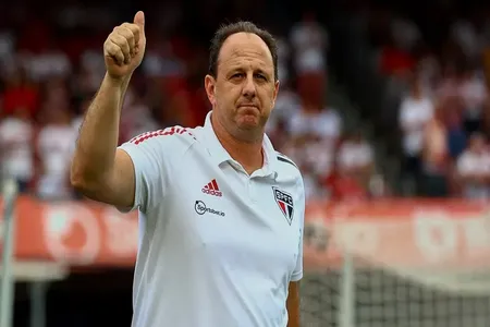 RENATO PAIVA ESTÁ DE HORAS CONTADAS NO BAHIA? ESQUADRÃO SONDA SITUAÇÃO DE CENI PARA ASSUMIR A COMISSÃO TÉCNICA