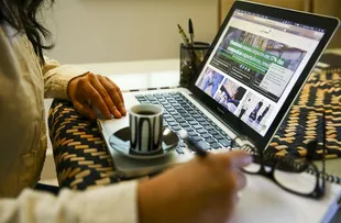 QUASE METADE DAS EMPRESAS INDUSTRIAIS ADOTOU O TELETRABALHO EM 2022