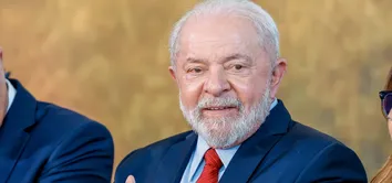 LULA PARTICIPA DE REUNIÃO COM LÍDERES DO G77 E TEM ENCONTRO COM PRESIDENTE CUBANO