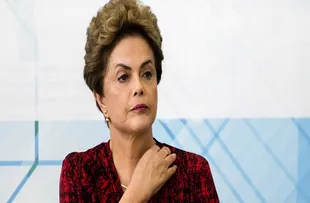 STF FORMA MAIORIA PARA MANTER DIREITOS POLÍTICOS DE DILMA ROUSSEFF