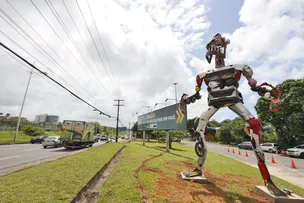 DETRAN-BA APRESENTA TOTEM ARTÍSTICO DE 800 KG PARA PROMOVER SEGURANÇA NO TRÂNSITO