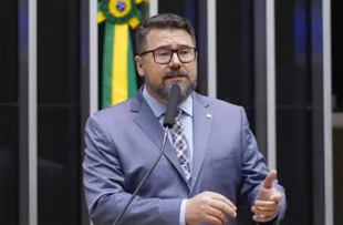 DEPUTADO PROPÕE PL QUE DETERMINA VOTO IMPRESSO E CONTAGEM PÚBLICA NAS ELEIÇÕES