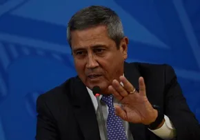 PRESIDENTE DA CPMI DO 8/1 DESMARCA DEPOIMENTO DE BRAGA NETTO
