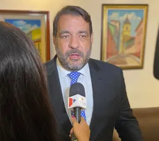 LÍDER DA OPOSIÇÃO NA AL-BA CELEBRA 'INTERVENÇÃO VELADA' FEDERAL CONTRA VIOLÊNCIA NA BAHIA