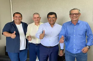 GRUPO FEDERATIVO SE REÚNE PARA DISCUTIR ELEIÇÕES EM SALVADOR