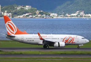 BNDES NÃO TEM COMO EMPRESTAR PARA COMPANHIAS AÉREAS SEM GARANTIAS, DIZ MERCADANTE