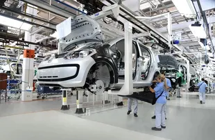 PANE INFORMÁTICA PARALISA FÁBRICAS DA VOLKSWAGEN NA ALEMANHA