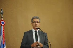 ROBINSON ALMEIDA CRITICA FALA DE ISIDÓRIO E COMENTA SOBRE A POLITIZAÇÃO DA SEGURANÇA