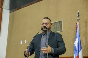 DEPUTADO BAIANO CRITICA GESTÃO DE JERÔNIMO RODRIGUES NA SEGURANÇA PÚBLICA: "AINDA NÃO SAIU DO PALANQUE"
