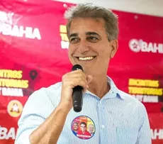 ROBINSON DIZ QUE BRUNO REIS REBAIXOU SALVADOR PARA 2ª DIVISÃO: “DEIXOU DE SER COMPETITIVA” 