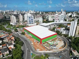 DEBUTANTE: FERREIRA COSTA COMEMORA 15 ANOS NA BAHIA EM EXPANSÃO