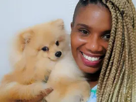 VETERINÁRIA DIJARA SANTOS LANÇA CURSO GRATUITO DE AUXILIAR DE ENFERMAGEM VETERINÁRIA PARA JOVENS NEGROS 