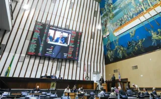 AL-BA LIMITA CONCESSÃO DE HONRARIAS POR DEPUTADOS