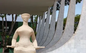 STF FORMA MAIORIA PARA TORNAR CONTRIBUIÇÃO SINDICAL OBRIGATÓRIA