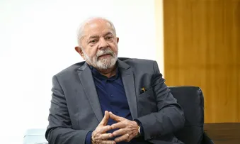 PESQUISA: 48% DOS BRASILEIROS APROVAM E 45% DESAPROVAM O GOVERNO LULA