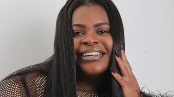 DE LOOK TRANSPARENTE, JOJO TODYNHO REVELA CORPAÇO PODEROSO: ''TÁ LINDA''