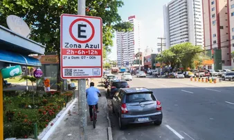 VEREADOR PROPÕE A BRUNO REIS ISENÇÃO DA TAXA DA ZONA AZUL AOS DOMINGOS