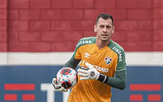 FLUMINENSE CHEGA A SALVADOR PARA ENFRENTAR O BAHIA COM ATLETAS DO SUB 23, RESERVAS E SEM TREINADOR
