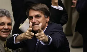 DINO CRITICA POLÍTICA ARMAMENTISTA DO GOVERNO BOLSONARO: 'CAUSA DA VIOLÊNCIA NO BRASIL'