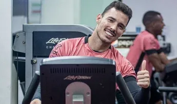 ZECA VOLTA A TREINAR E REFORÇA O VITÓRIA CONTRA O JUVENTUDE
