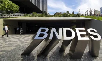 EMPRÉSTIMO DE US$ 1 BILHÃO DOS BRICS AMPLIA O ACESSO A CRÉDITO PARA AS EMPRESAS BRASILEIRAS
