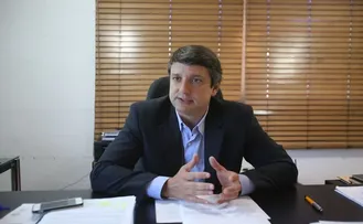 FABRIZZIO MULLER AFIRMA QUE ESTUDO TÉCNICO NÃO INDICOU OUTRA ALTERNATIVA SENÃO A CONSTRUÇÃO DE VIADUTO NA AV.ACM