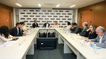 GOVERNO ANUNCIA CONCURSO E NOMEAÇÕES DE MAIS DE 600 PROFESSORES E TÉCNICOS PARA AS QUATRO UNIVERSIDADES ESTADUAIS DA BAHIA