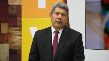BASE DE JERÔNIMO DEVE ADIAR DECISÃO SOBRE CANDIDATO EM SALVADOR