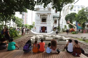 MUSEU DE ARTE CONTEMPORÂNEA DA BAHIA RECEE=BE A EXPOSIÇÃO "TRANS LAERTE"