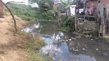 ITABUNA: PREFEITURA INICIA LIMPEZA DO CANAL DE DRENAGEM DO SÃO LOURENÇO