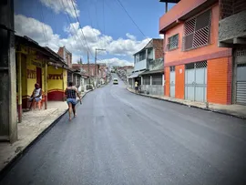 ITABUNA: PREFEITURA CONCLUI PAVIMENTAÇÃO DE 15 RUAS NO BAIRRO NOVA FERRADAS