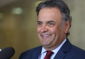 AÉCIO NEVES SONHA COM GOVERNO DE MINAS GERAIS EM 2026