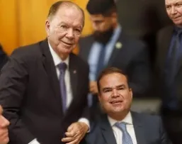 ‘LEÃO FIGURAR ENTRE OS PARLAMENTARES MAIS INFLUENTES DO PAÍS É JUSTIÇA AO POLÍTICO QUE ELE É’, DIZ CACÁ
