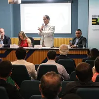 MORADORES DE 13 CIDADES NA BAHIA PODEM SER BENEFICIADOS COM ACORDO ENTRE GOVERNO E EMPRESAS