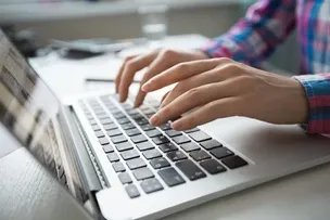 CURSOS GRATUITOS SOBRE EDUCAÇÃO FINANCEIRA E NEGÓCIOS SÃO OFERECIDOS ONLINE; SAIBA COMO PARTICIPAR