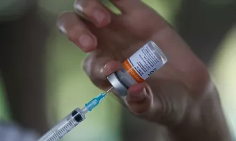 SALVADOR SEGUE COM VACINAÇÃO DE COVID-19 E GRIPE NESTA TERÇA (03)
